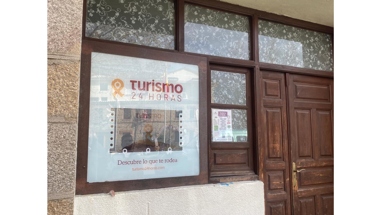 Instalación cristal escaparate La Adrada