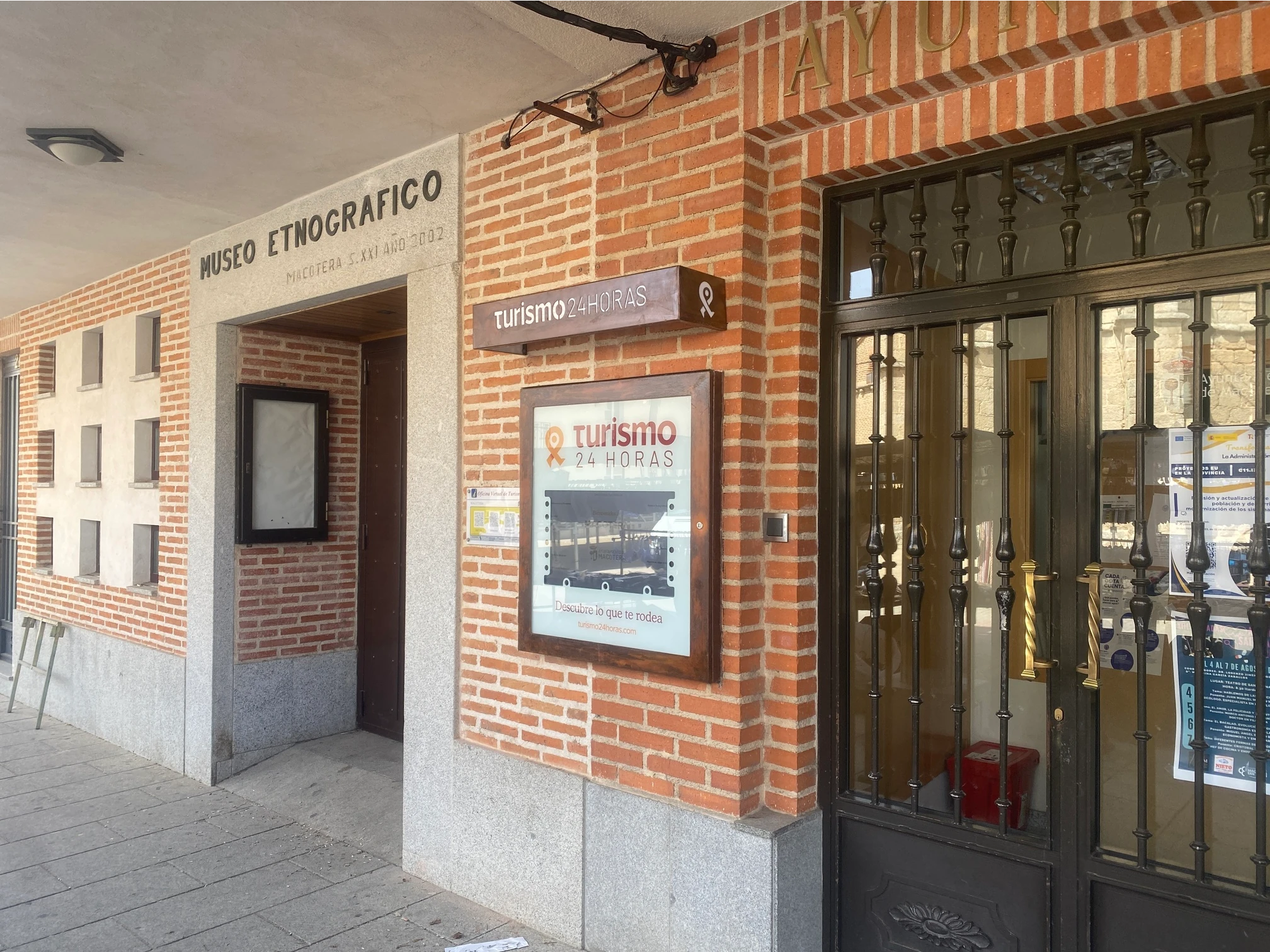 Punto de información en museo